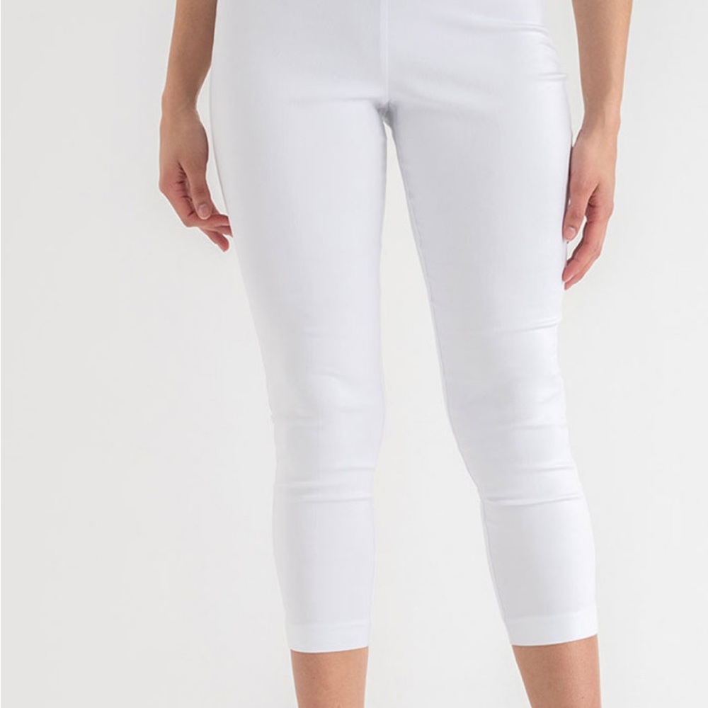 Ricki's Crisp White Cropped Pants